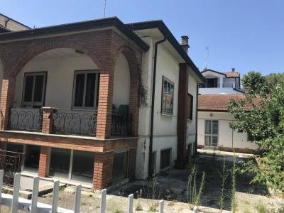 Villa in posizione di pregio